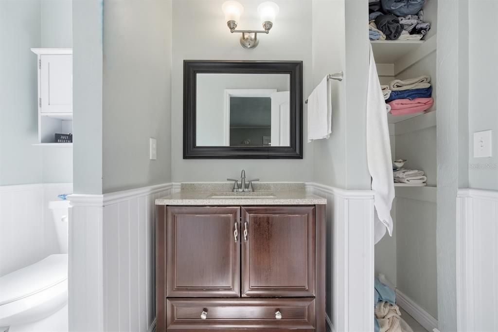 待售: $487,000 (3 贝兹, 2 浴室, 2114 平方英尺)