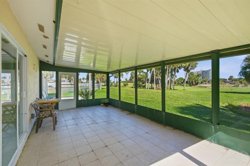 待售: $487,000 (3 贝兹, 2 浴室, 2114 平方英尺)