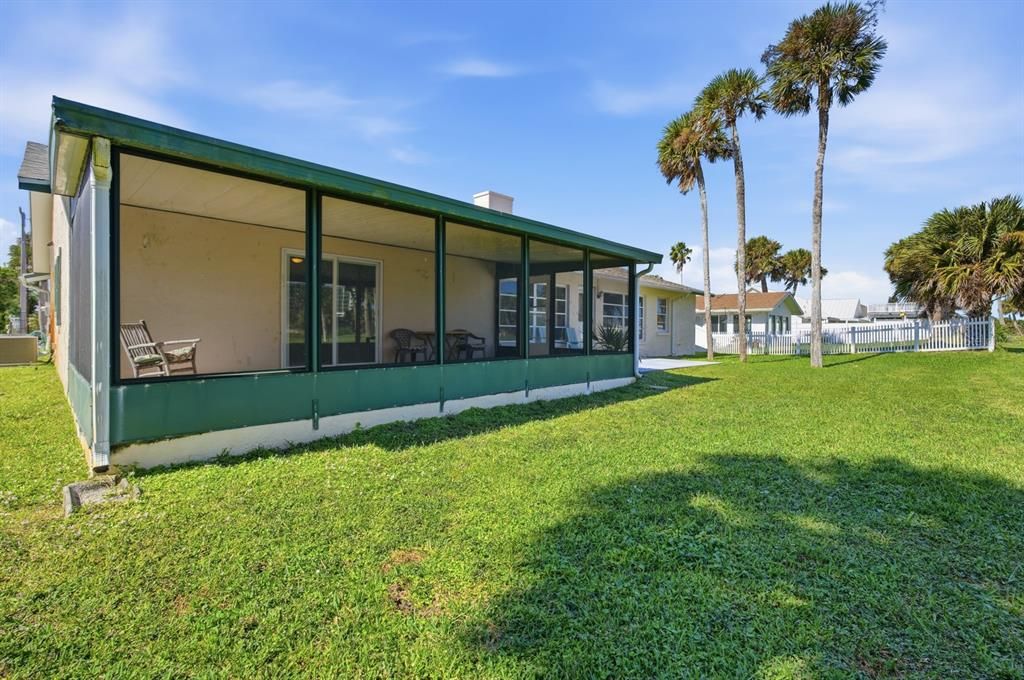 待售: $487,000 (3 贝兹, 2 浴室, 2114 平方英尺)