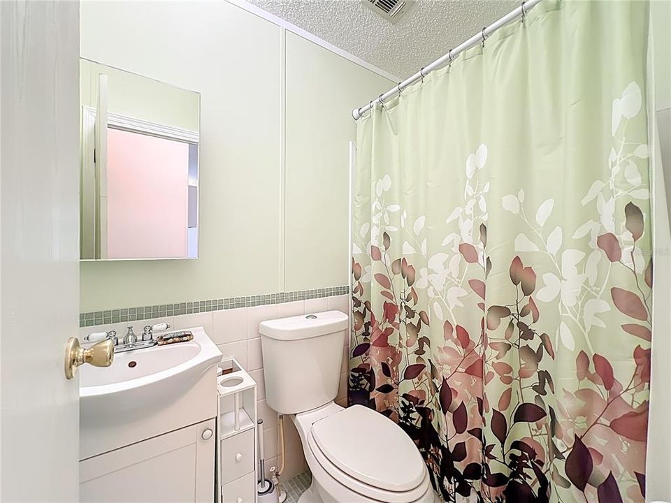 待售: $283,000 (3 贝兹, 2 浴室, 1620 平方英尺)