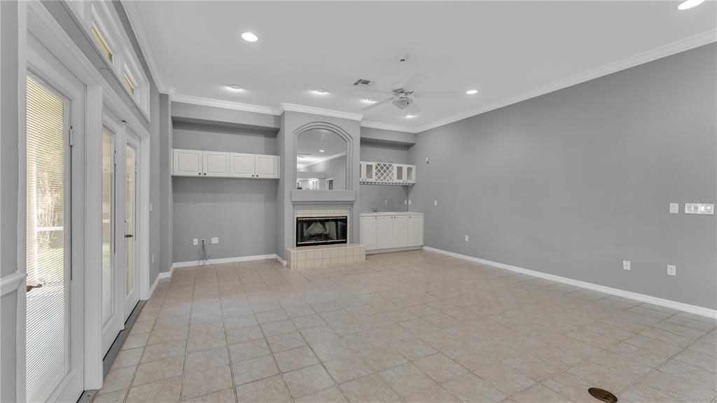 Active With Contract: $575,000 (4 beds, 3 baths, 2664 Square Feet)