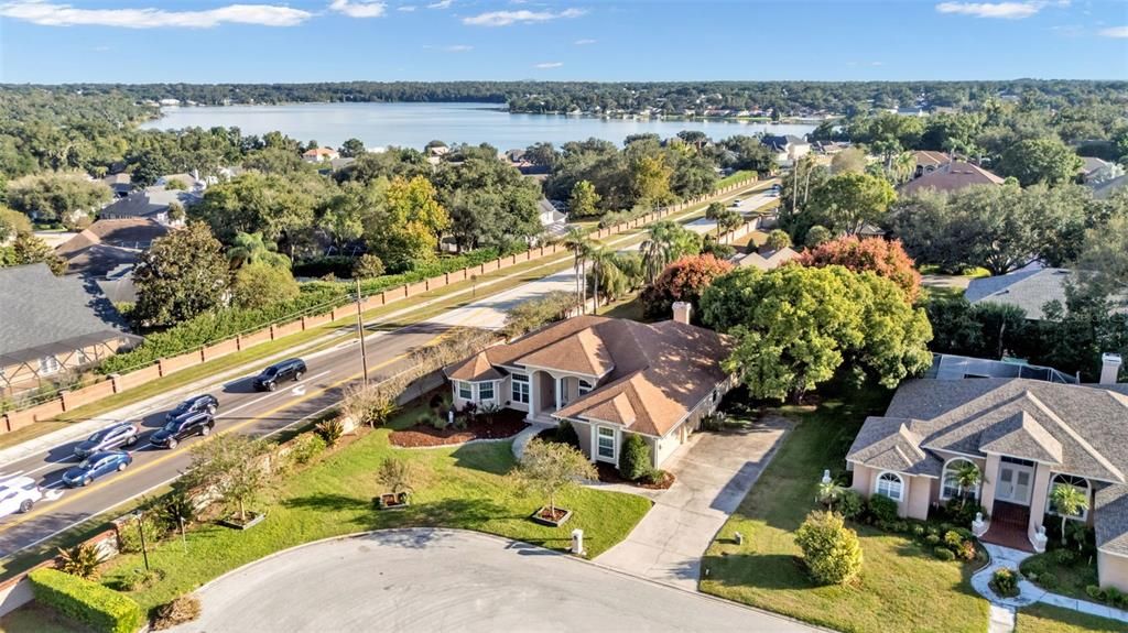 Active With Contract: $575,000 (4 beds, 3 baths, 2664 Square Feet)