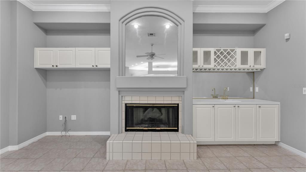 Active With Contract: $575,000 (4 beds, 3 baths, 2664 Square Feet)