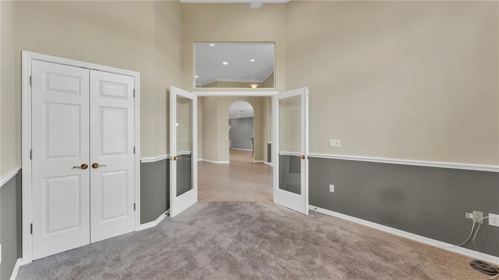 Active With Contract: $575,000 (4 beds, 3 baths, 2664 Square Feet)