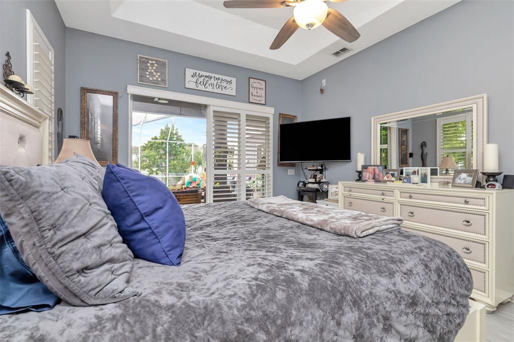 En Venta: $515,000 (5 camas, 3 baños, 2530 Pies cuadrados)