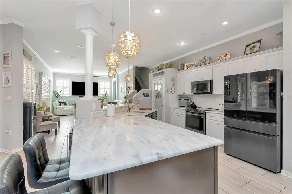 En Venta: $515,000 (5 camas, 3 baños, 2530 Pies cuadrados)