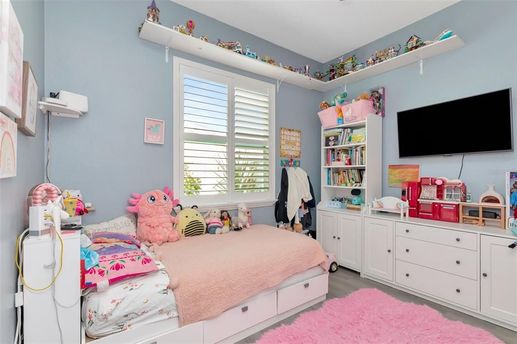 En Venta: $515,000 (5 camas, 3 baños, 2530 Pies cuadrados)