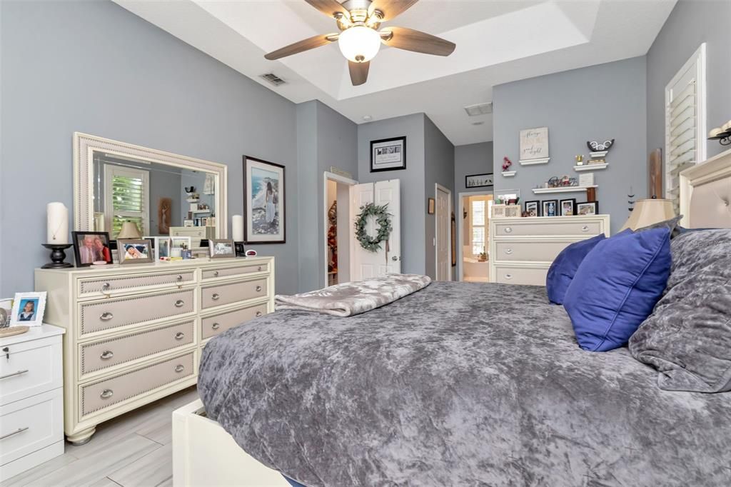 En Venta: $515,000 (5 camas, 3 baños, 2530 Pies cuadrados)