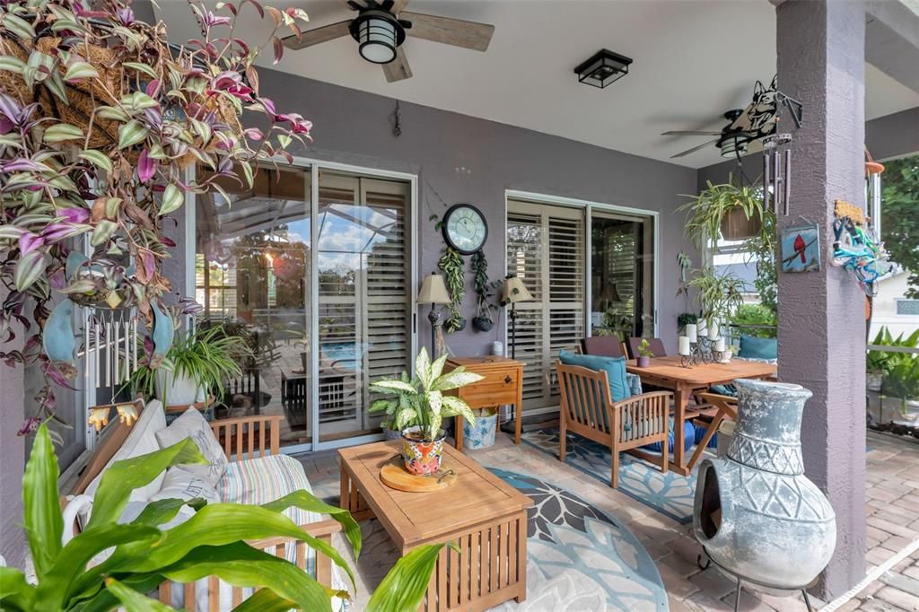 En Venta: $515,000 (5 camas, 3 baños, 2530 Pies cuadrados)