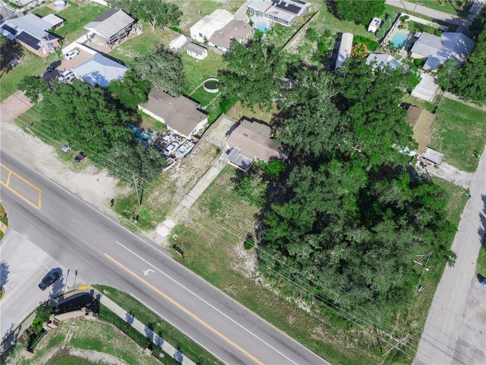 待售: $229,000 (3 贝兹, 1 浴室, 1342 平方英尺)