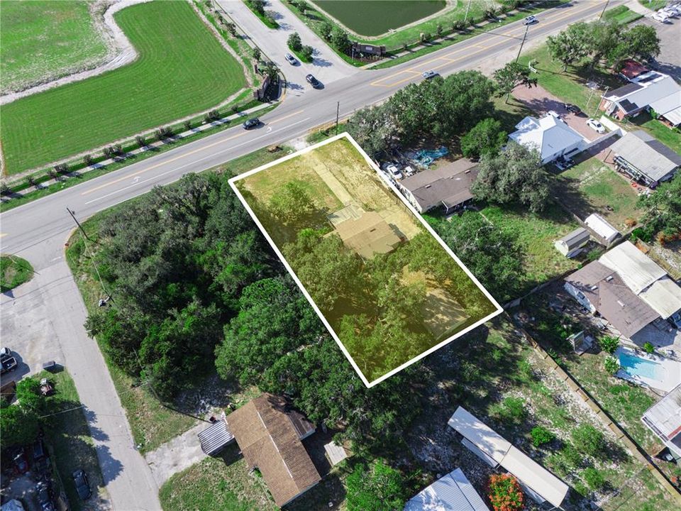 待售: $229,000 (3 贝兹, 1 浴室, 1342 平方英尺)