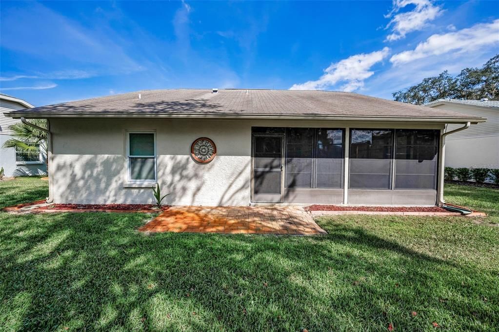 For Sale: $250,000 (2 beds, 2 baths, 1255 Square Feet)