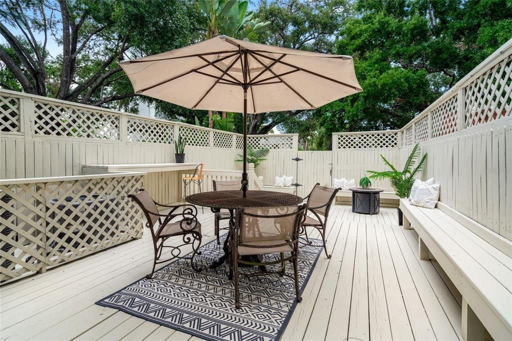 For Rent: $6,500 (3 beds, 3 baths, 2134 Square Feet)