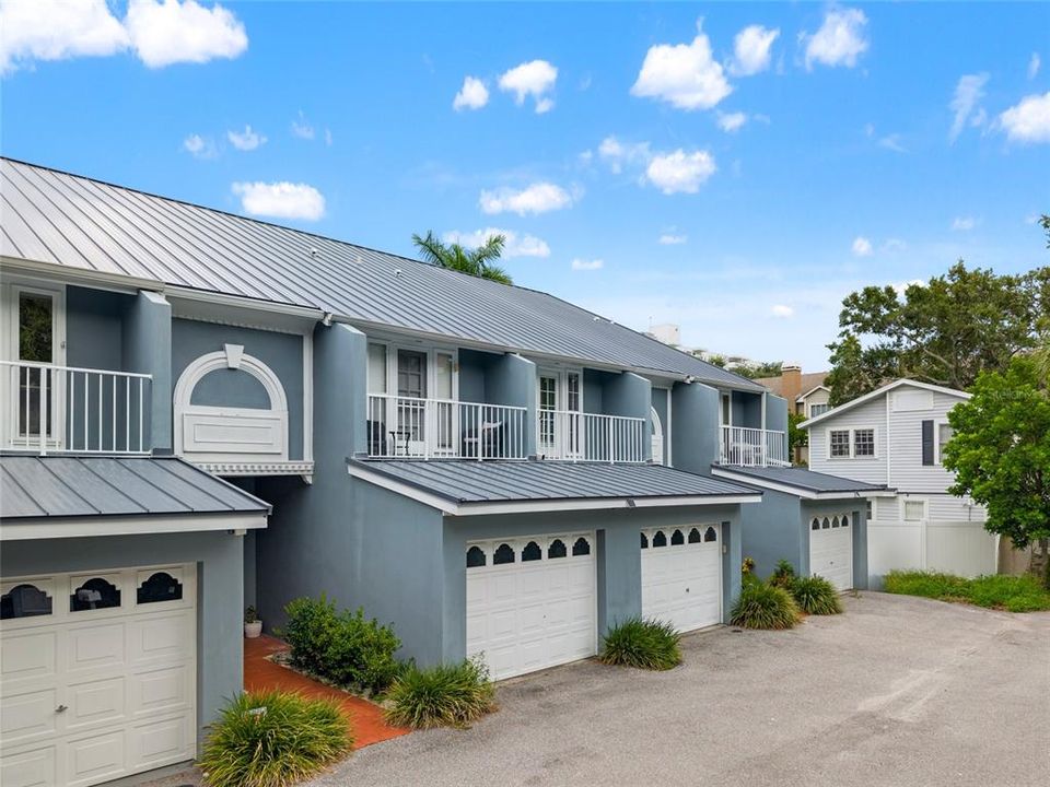 For Rent: $6,500 (3 beds, 3 baths, 2134 Square Feet)