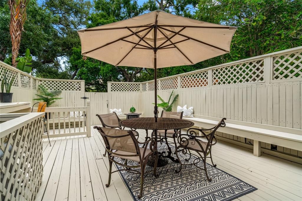 For Rent: $6,500 (3 beds, 3 baths, 2134 Square Feet)