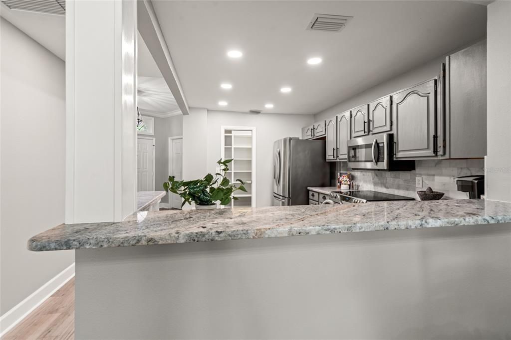 For Rent: $6,500 (3 beds, 3 baths, 2134 Square Feet)