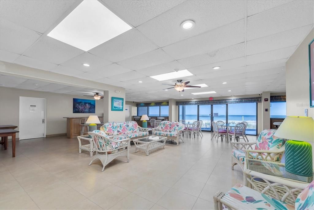 На продажу: $520,000 (1 спален, 1 ванн, 715 Квадратных фут)