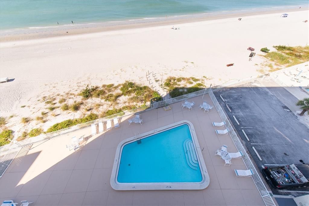 На продажу: $520,000 (1 спален, 1 ванн, 715 Квадратных фут)