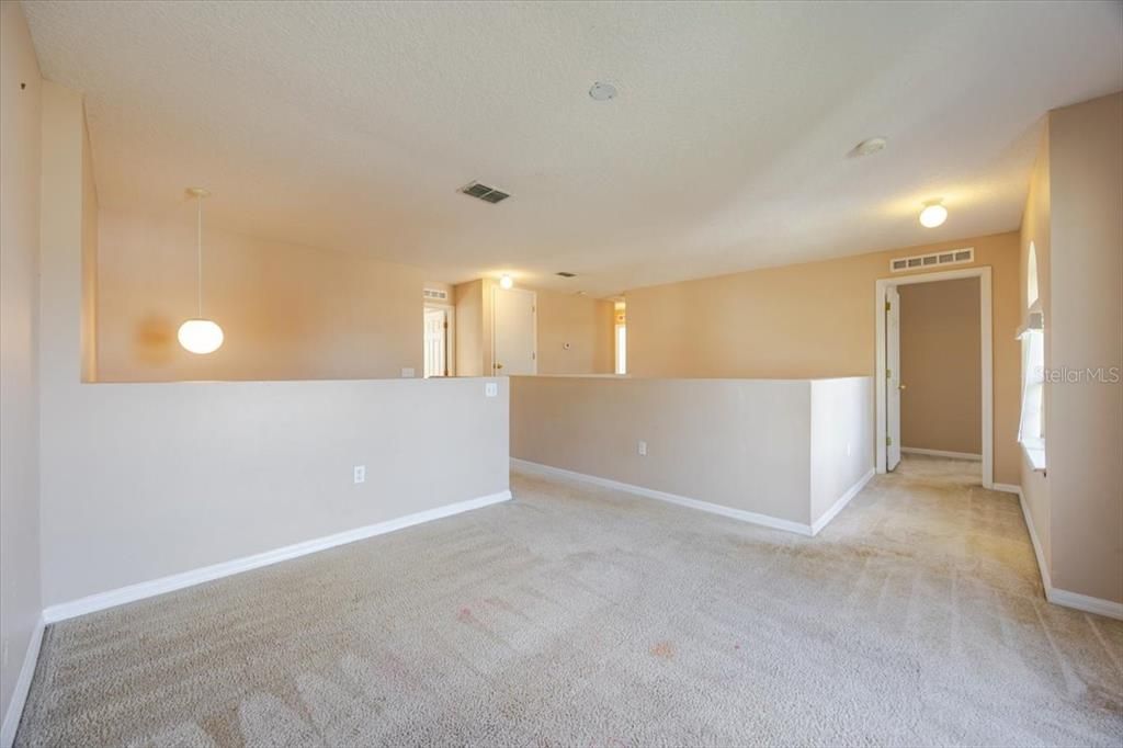 For Rent: $2,700 (4 beds, 2 baths, 2870 Square Feet)