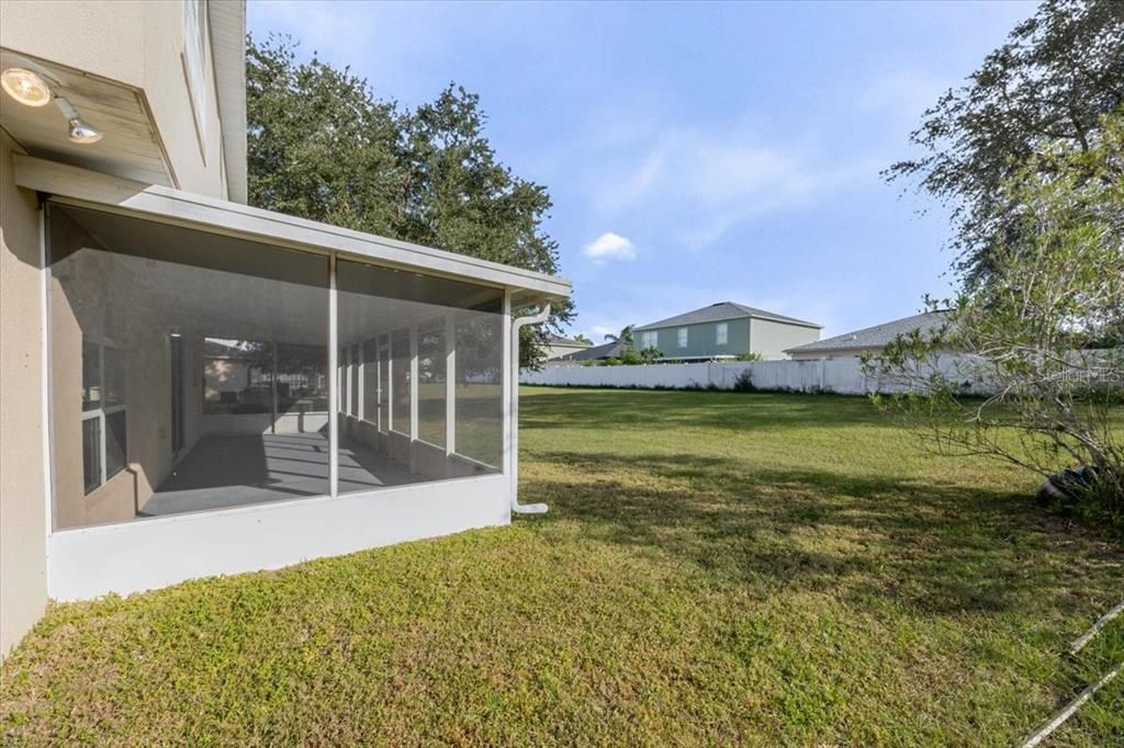 For Rent: $2,700 (4 beds, 2 baths, 2870 Square Feet)