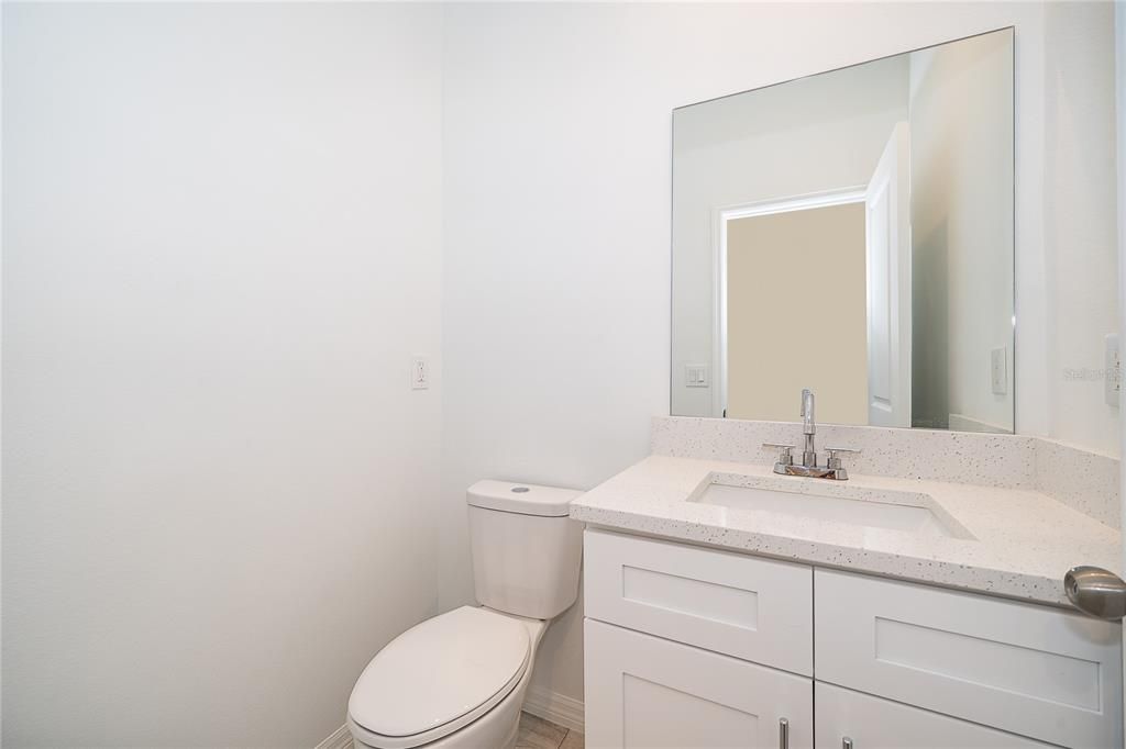 For Sale: $330,000 (4 beds, 2 baths, 1800 Square Feet)