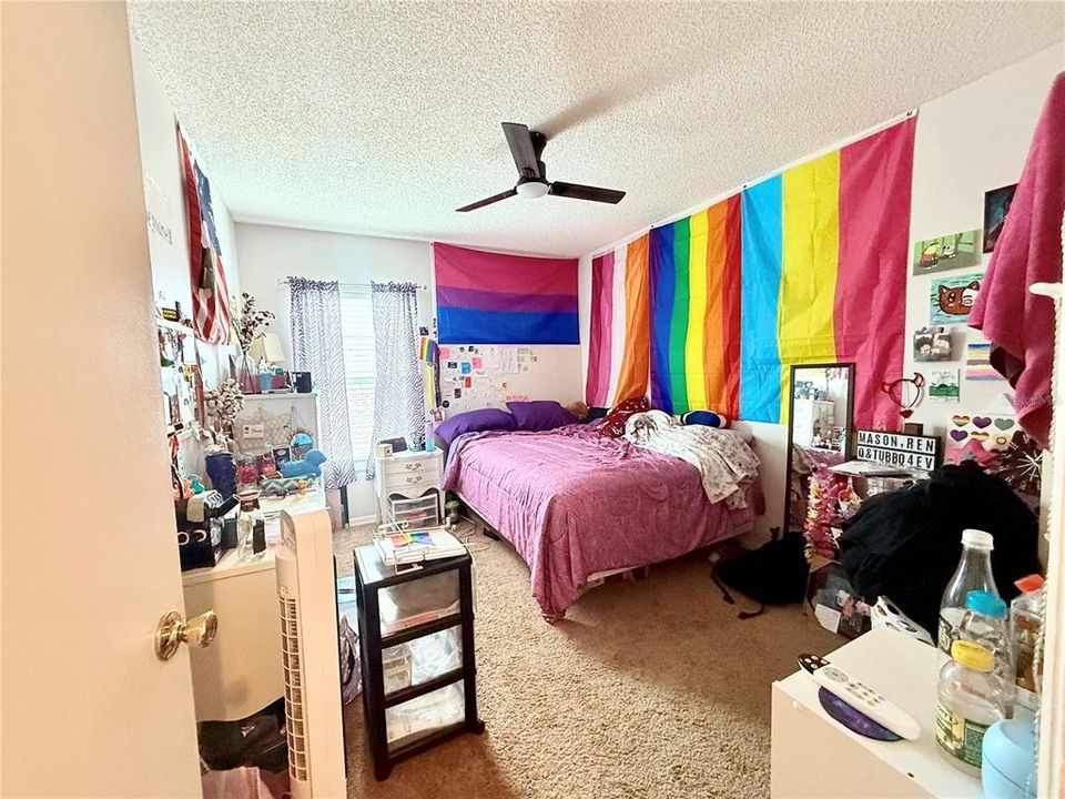 Active With Contract: $399,954 (4 beds, 2 baths, 1758 Square Feet)