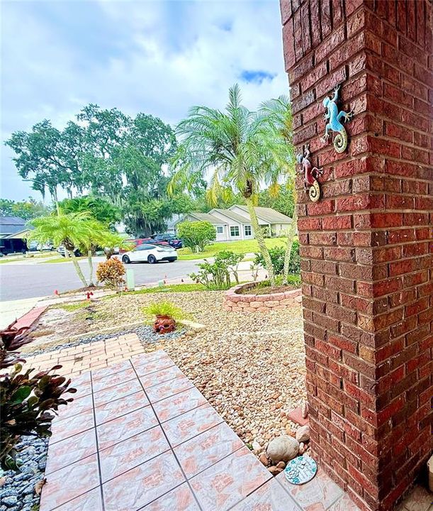 Active With Contract: $399,954 (4 beds, 2 baths, 1758 Square Feet)