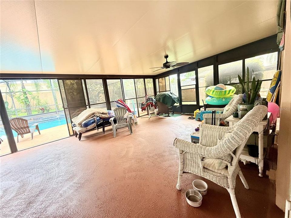 Active With Contract: $399,954 (4 beds, 2 baths, 1758 Square Feet)