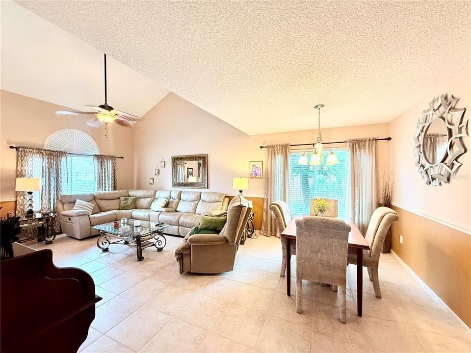 Active With Contract: $399,954 (4 beds, 2 baths, 1758 Square Feet)