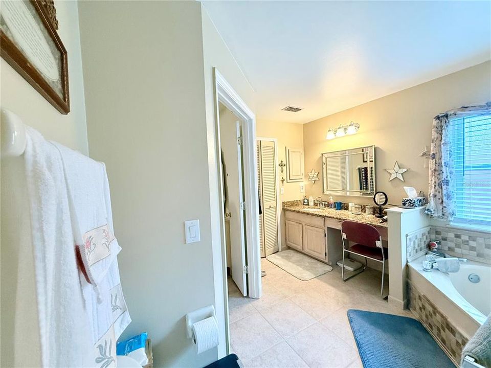 Active With Contract: $399,954 (4 beds, 2 baths, 1758 Square Feet)