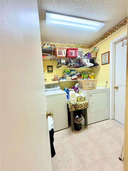 Active With Contract: $399,954 (4 beds, 2 baths, 1758 Square Feet)