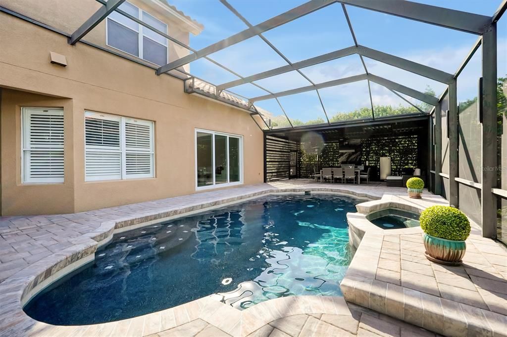 На продажу: $1,762,000 (7 спален, 5 ванн, 4914 Квадратных фут)