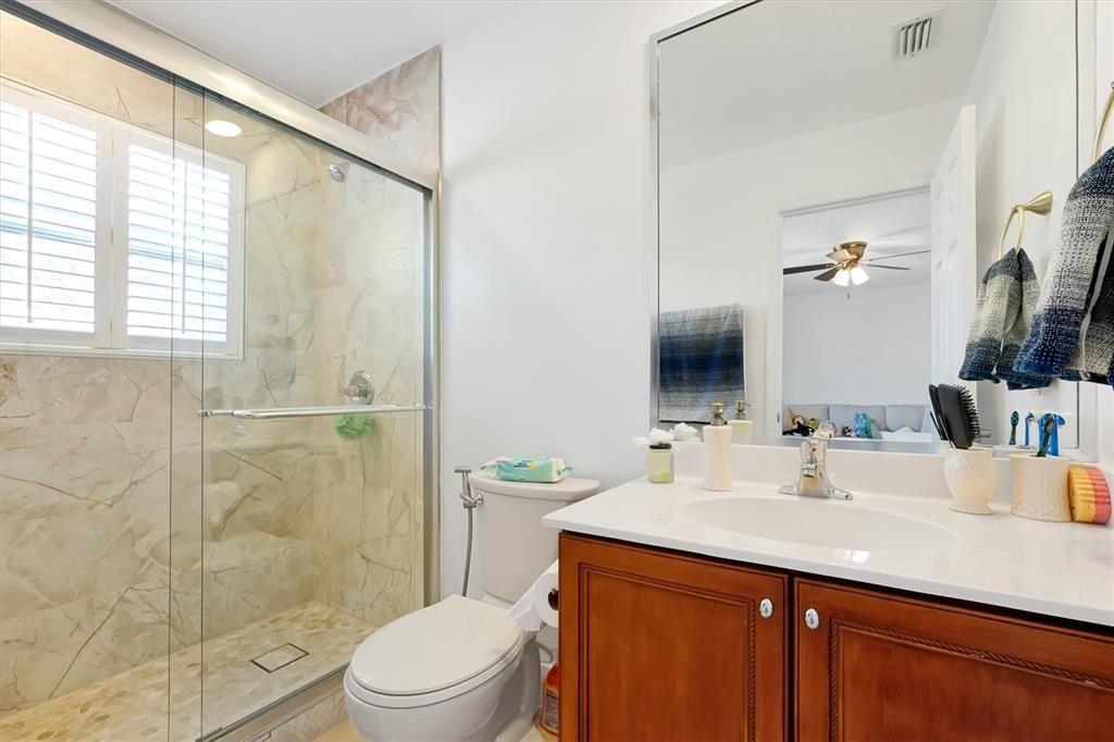 На продажу: $1,762,000 (7 спален, 5 ванн, 4914 Квадратных фут)