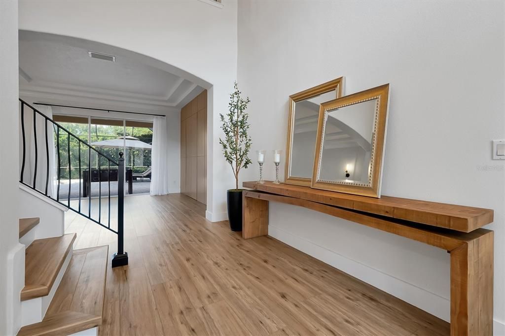 На продажу: $1,762,000 (7 спален, 5 ванн, 4914 Квадратных фут)