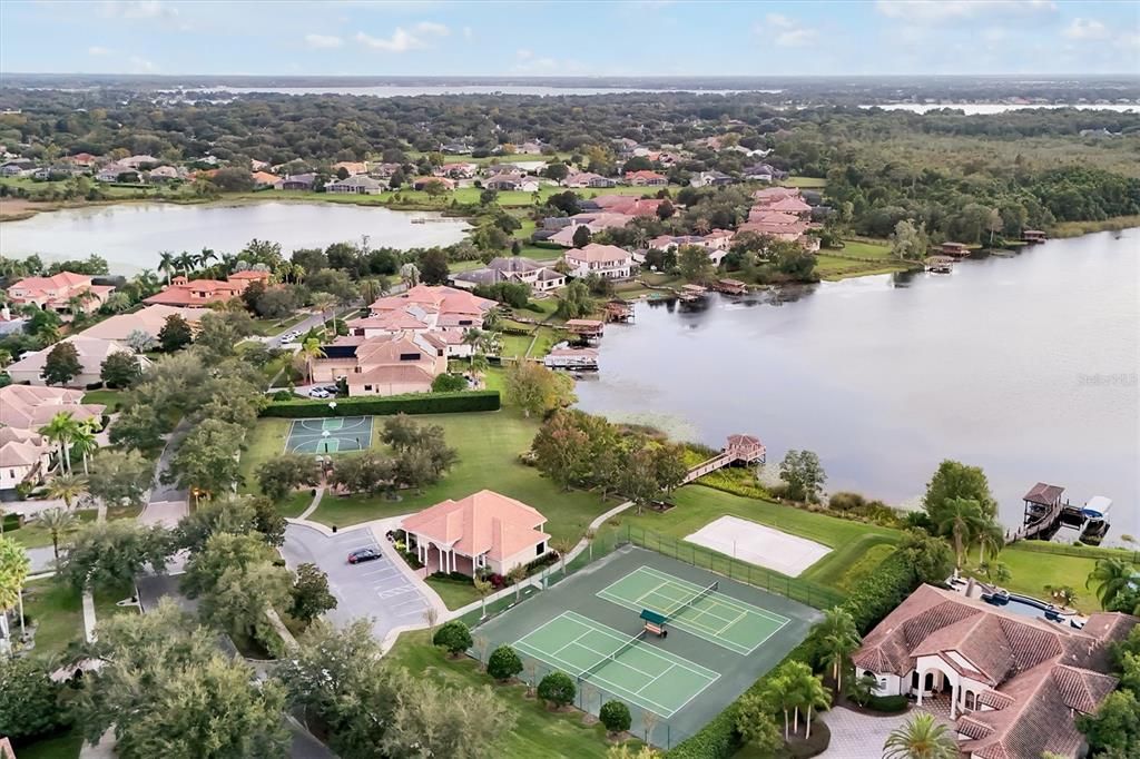 На продажу: $1,762,000 (7 спален, 5 ванн, 4914 Квадратных фут)