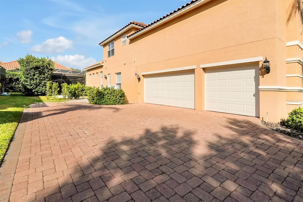 На продажу: $1,762,000 (7 спален, 5 ванн, 4914 Квадратных фут)