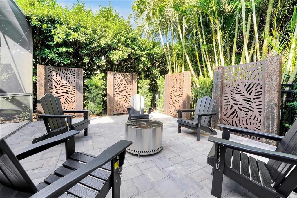 На продажу: $1,762,000 (7 спален, 5 ванн, 4914 Квадратных фут)