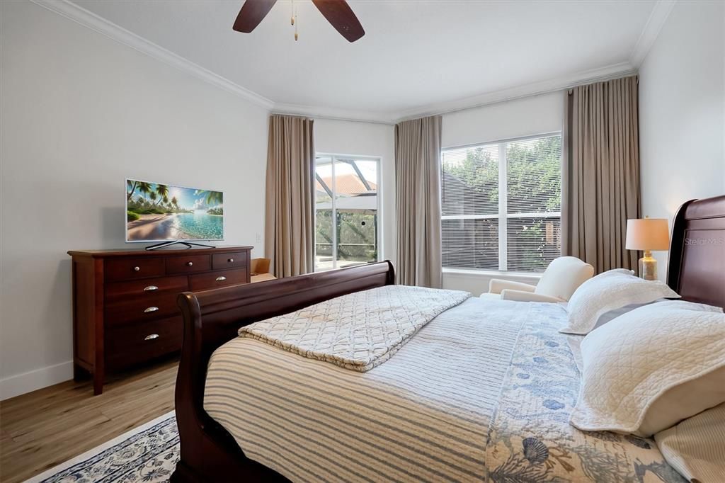 На продажу: $1,762,000 (7 спален, 5 ванн, 4914 Квадратных фут)