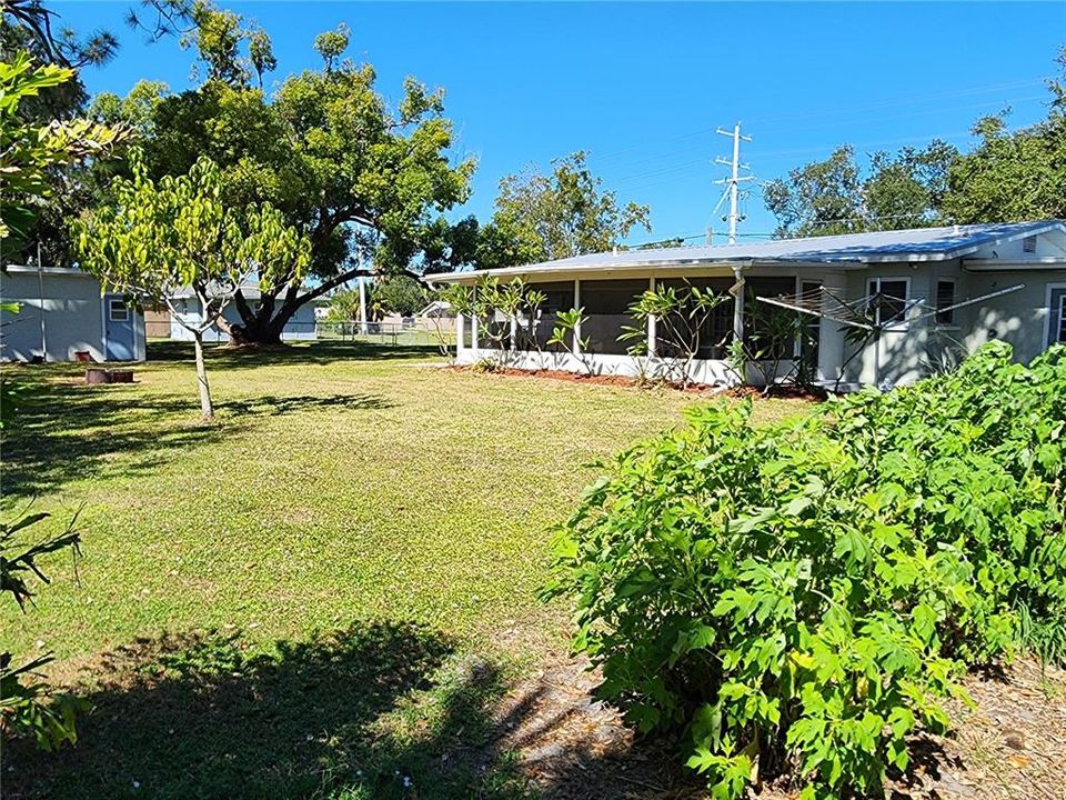 En Venta: $429,000 (3 camas, 2 baños, 1408 Pies cuadrados)