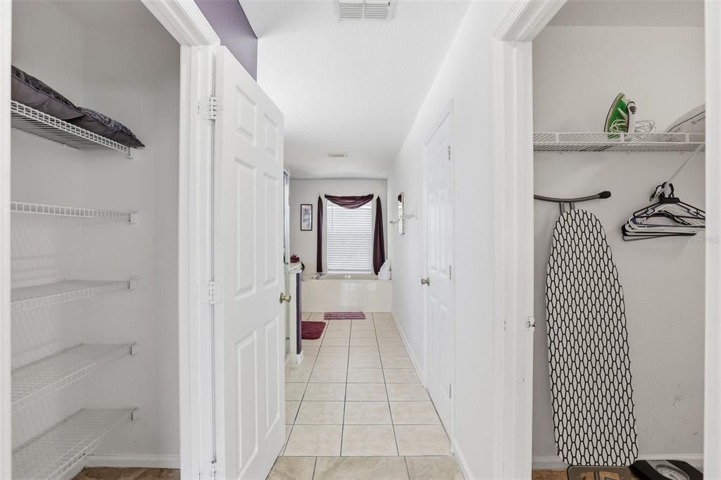 Active With Contract: $494,900 (6 beds, 3 baths, 2816 Square Feet)