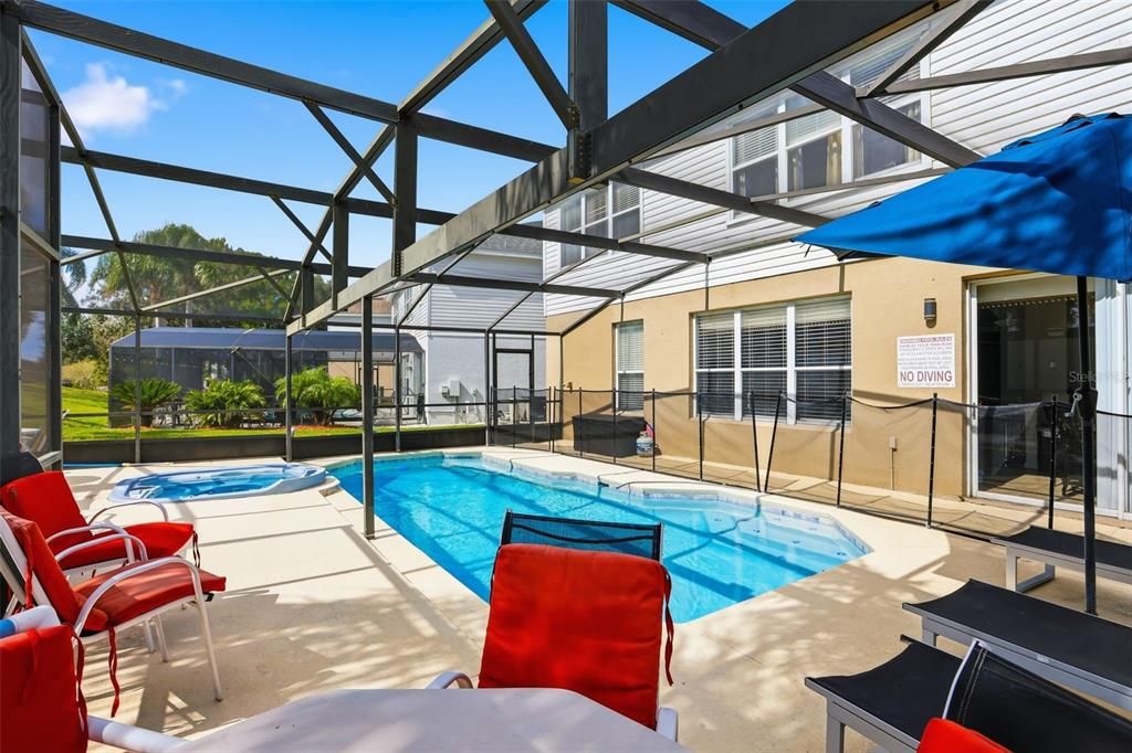 Active With Contract: $494,900 (6 beds, 3 baths, 2816 Square Feet)