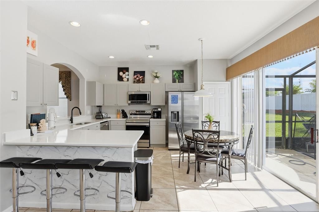 Active With Contract: $494,900 (6 beds, 3 baths, 2816 Square Feet)