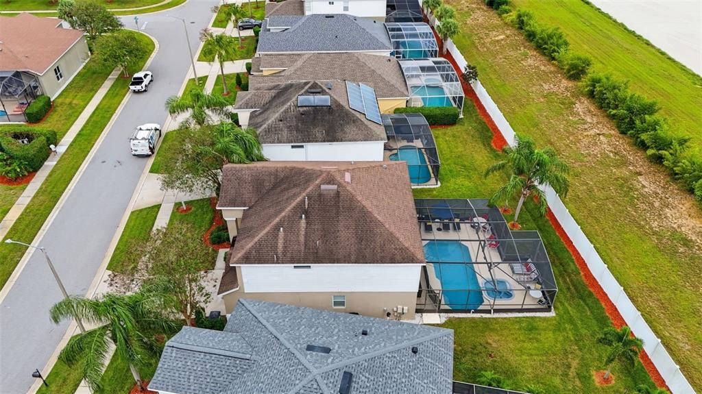 Active With Contract: $494,900 (6 beds, 3 baths, 2816 Square Feet)