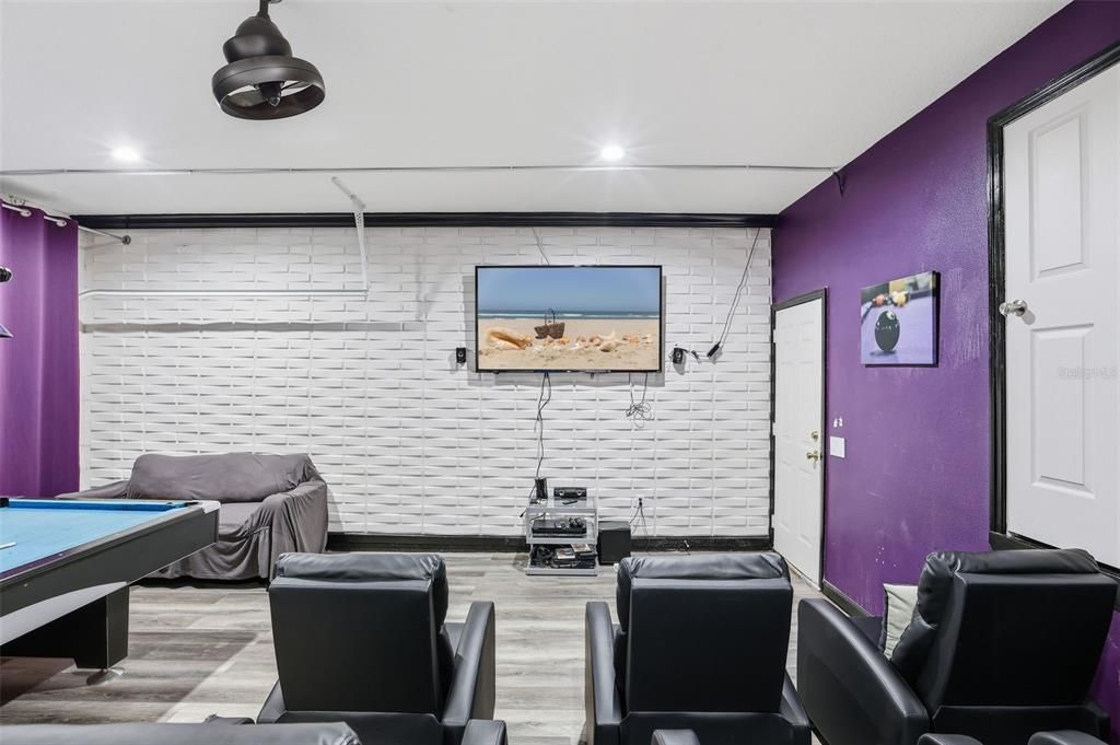 Active With Contract: $494,900 (6 beds, 3 baths, 2816 Square Feet)