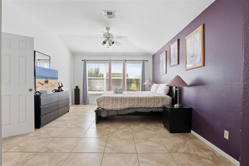 Active With Contract: $494,900 (6 beds, 3 baths, 2816 Square Feet)