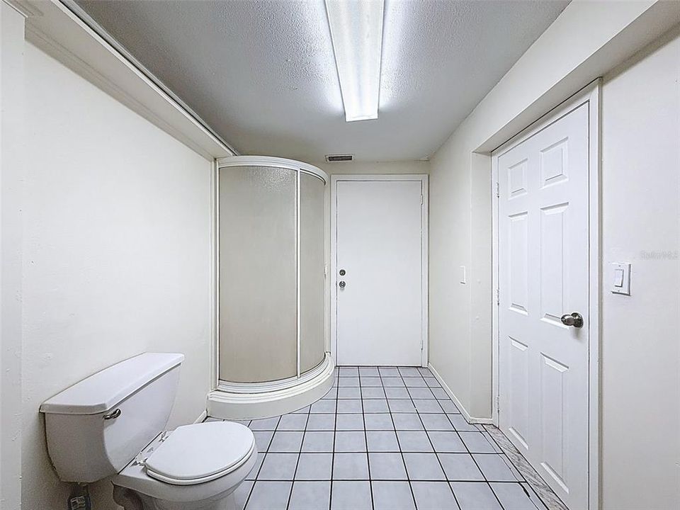 For Sale: $200,000 (3 beds, 2 baths, 1620 Square Feet)