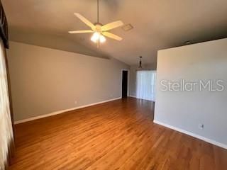 出租: $1,850 (3 贝兹, 2 浴室, 2020 平方英尺)