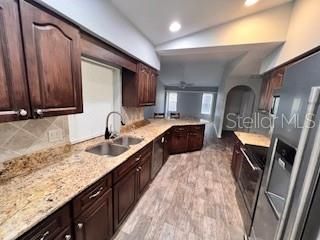 出租: $1,850 (3 贝兹, 2 浴室, 2020 平方英尺)