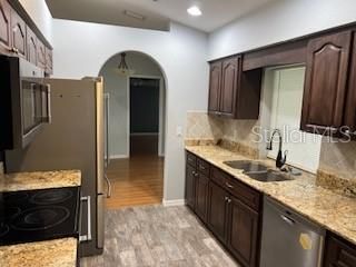 出租: $1,850 (3 贝兹, 2 浴室, 2020 平方英尺)