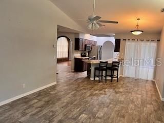 出租: $1,850 (3 贝兹, 2 浴室, 2020 平方英尺)